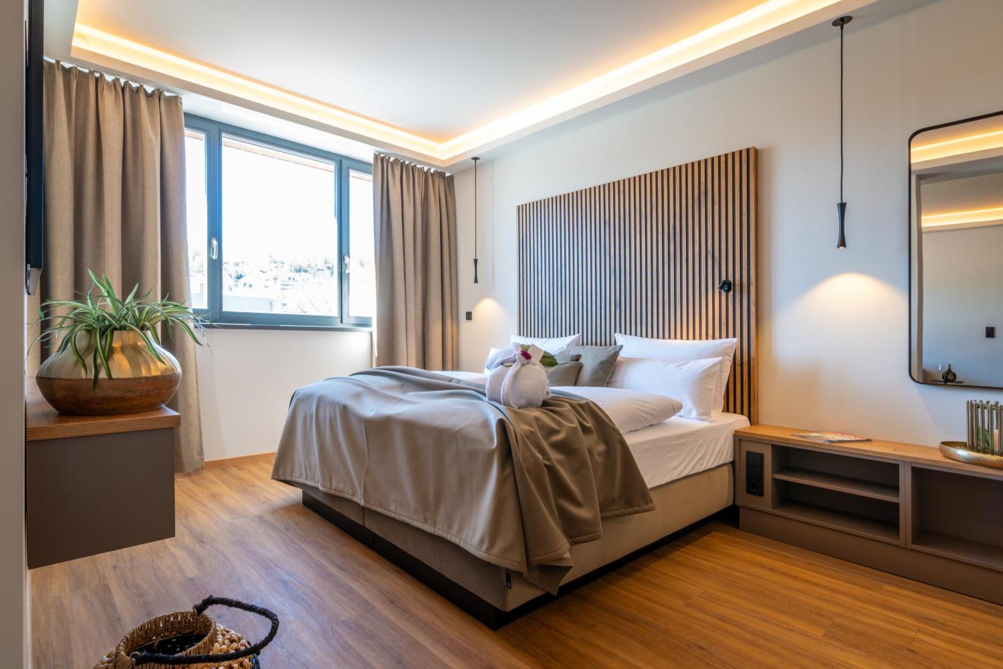 Hotel Meintz Оксенфурт Экстерьер фото